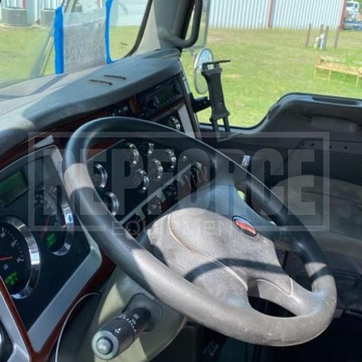 Used 2012 Kenworth 170K Rig Assist Snubbing Unit