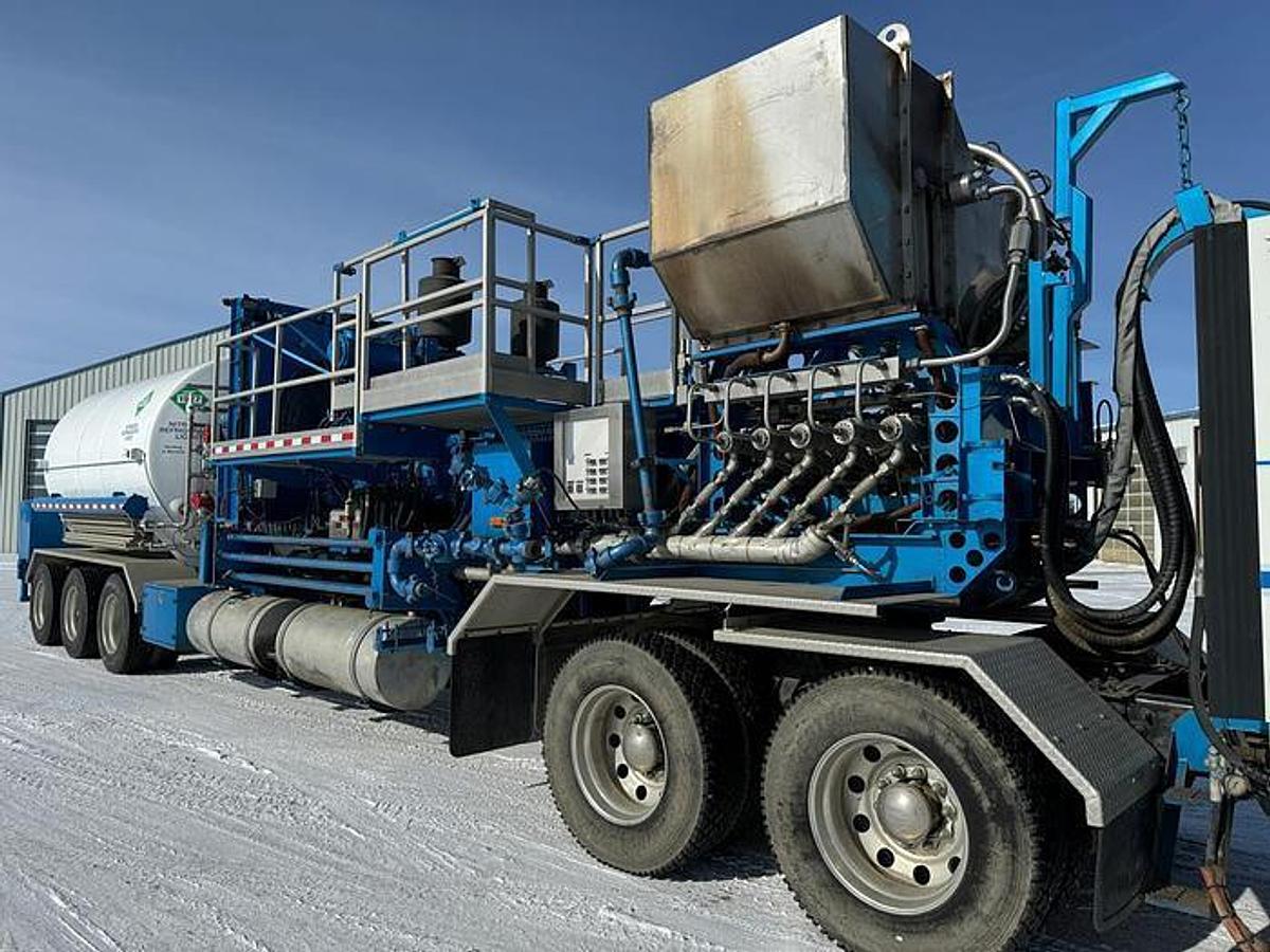 Used High Rate 840K Nitrogen Pumper Tractor and Trailer