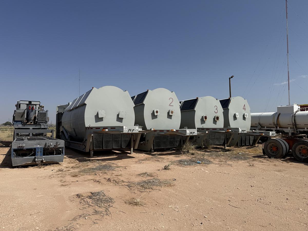 Used (4) SandCastle PS-2500 Silos