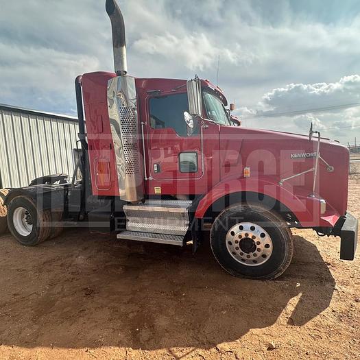 Used (6) Kenworth T800 Heavy Duty Tractors