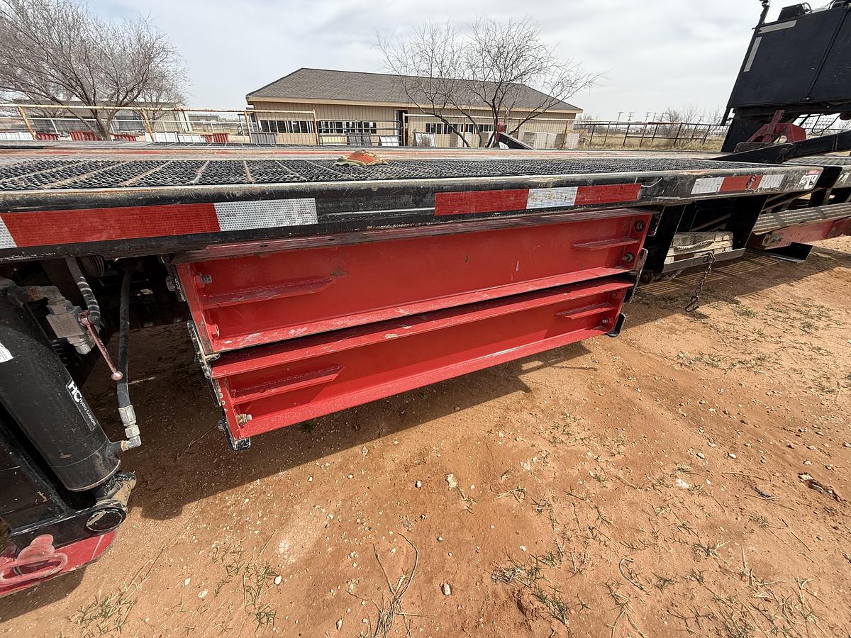 Used 2022 Hawker Laydown Machine