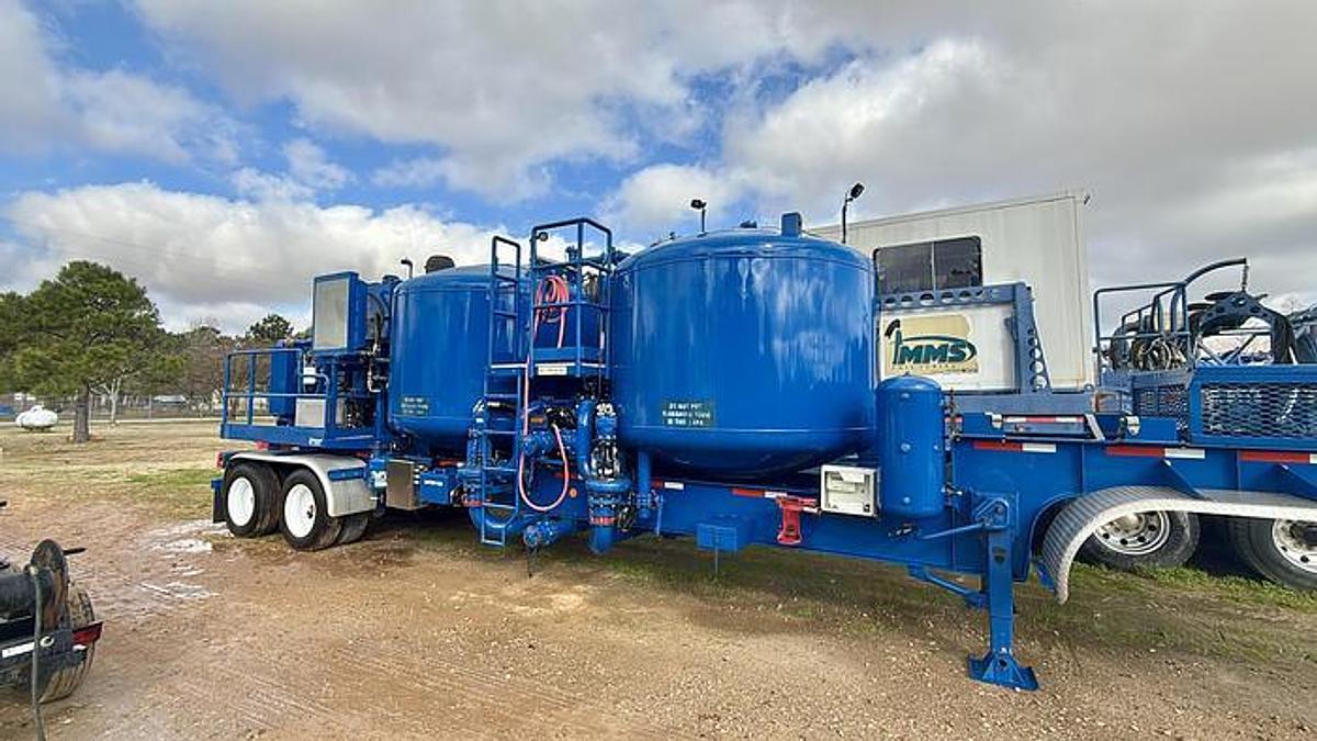Used 2014 SMI 100 BBL Cement Batch Mixer