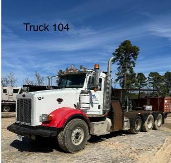 Used 2007 Peterbilt 379 Winch Truck