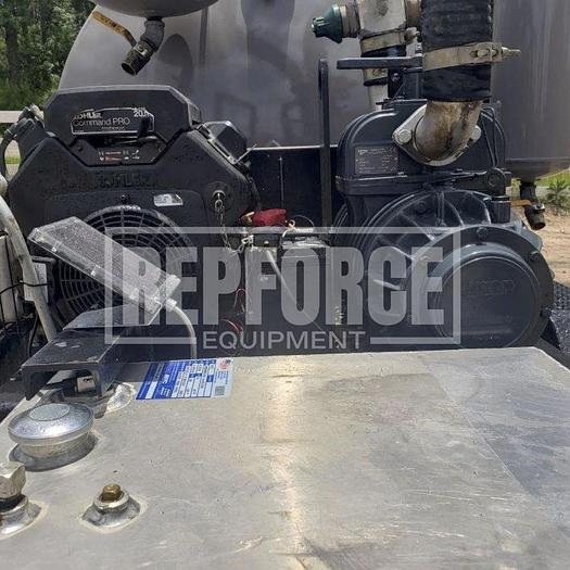 Used (9) 600 Gallon Liquid Vacuum Units