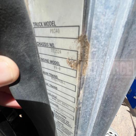 Used 2009 Peterbilt Wireline Truck