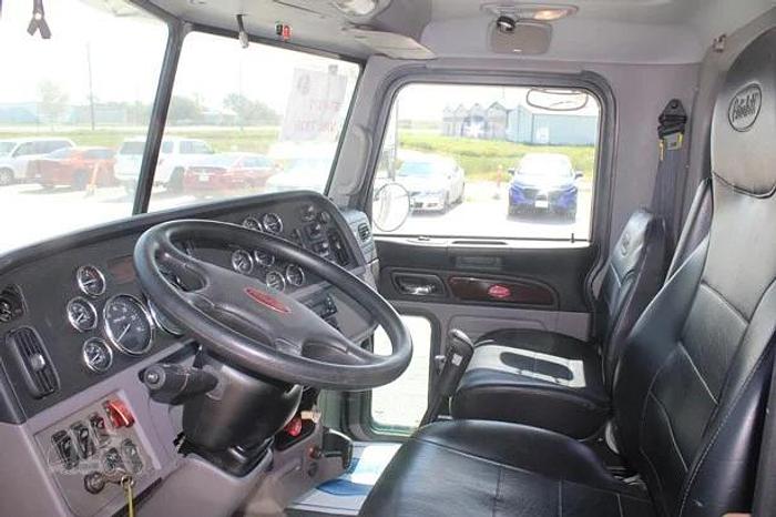 Used 2012 Peterbilt 367 Kill Truck