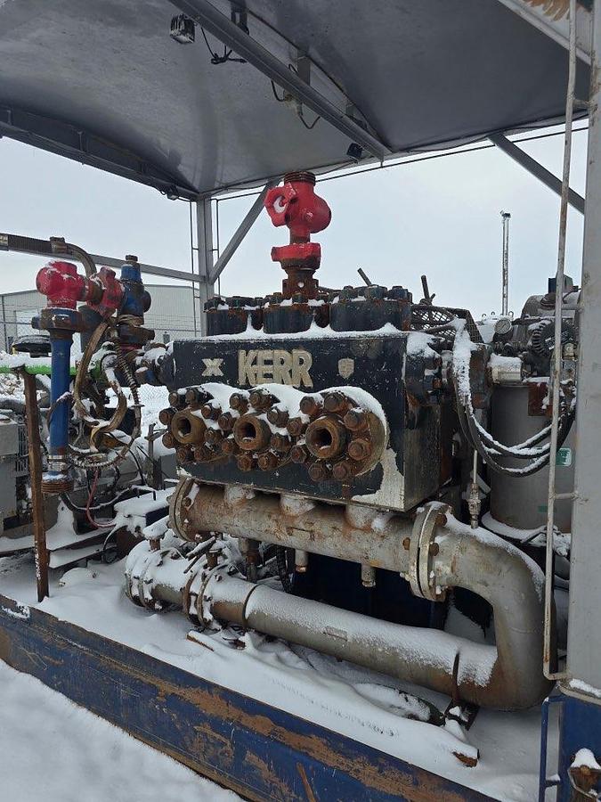 Used 1000 HP Skidded Fluid Pump