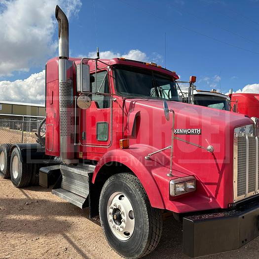 Used (6) Kenworth T800 Heavy Duty Tractors