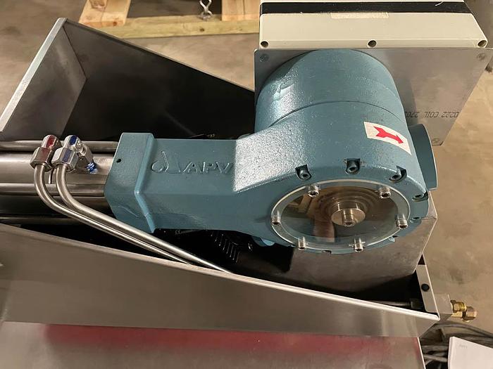 Used APV SYSTEMS 1000 Series 2-Stage Lab Series Homogenizer