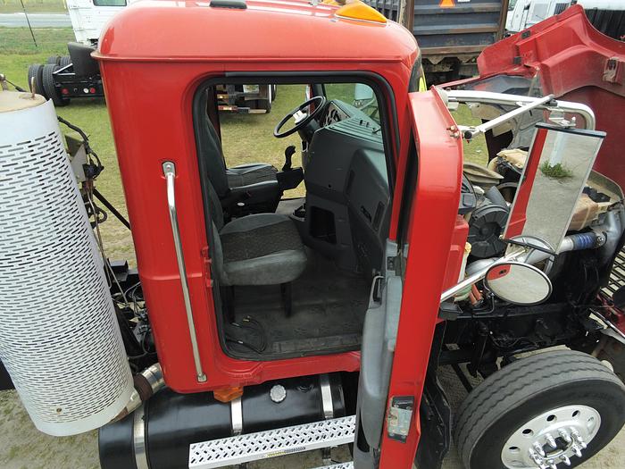Used 2008 Mack CHU613 TANDEM AXLE DUMP TRUCK