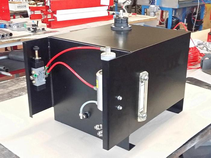 New F&P Lubrication Systems etc. (New) #4139.2