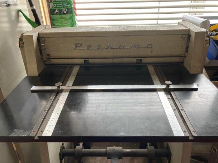 Utilisé 1975 PERNUMA 1480F