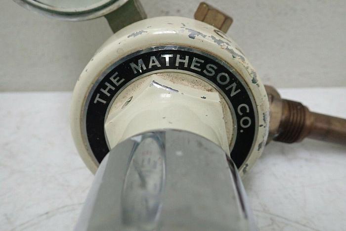 Used The Matheson Co. 1P Gas Pressure Regulator with 22287-1 Gauge