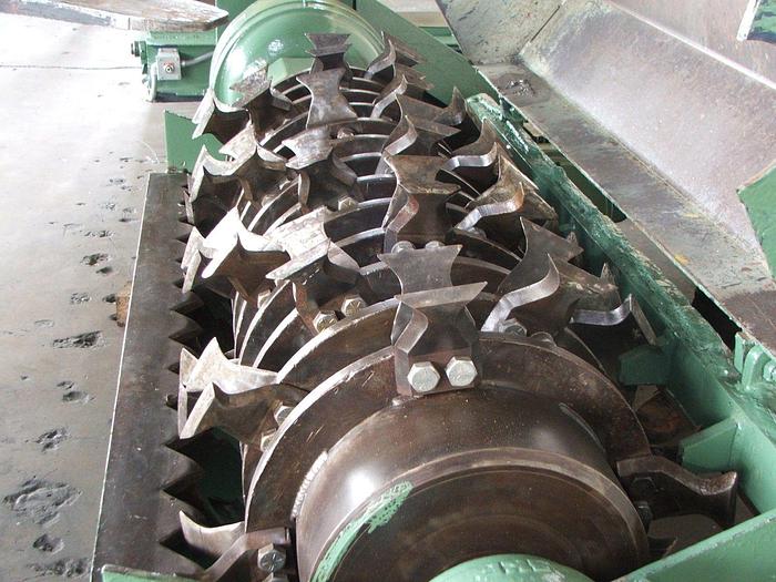 Used 48" MAREN SHREDDER WITH PINCH CONVEYOR