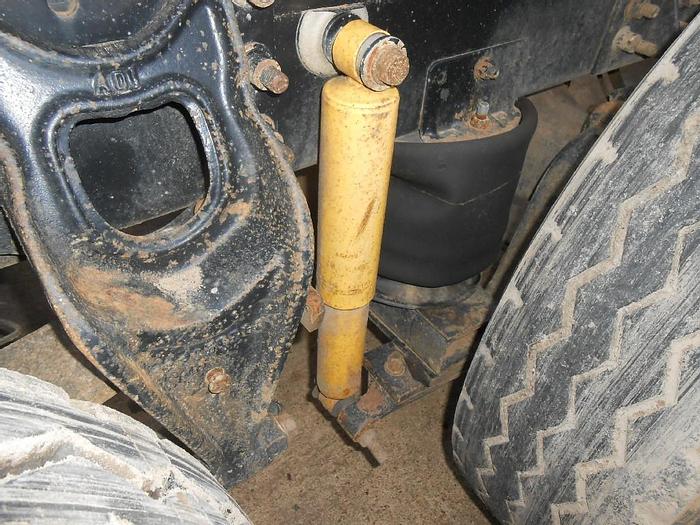 Used 2002 INTERNATIONAL 9900i