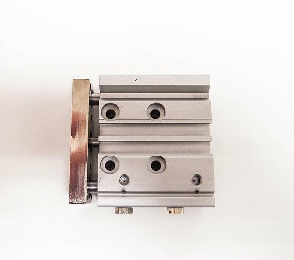 SMC MGPL12-20 Compact Guide Cylinder 1.0 MPa 145 PSI Lot of 11 NEW (3912)