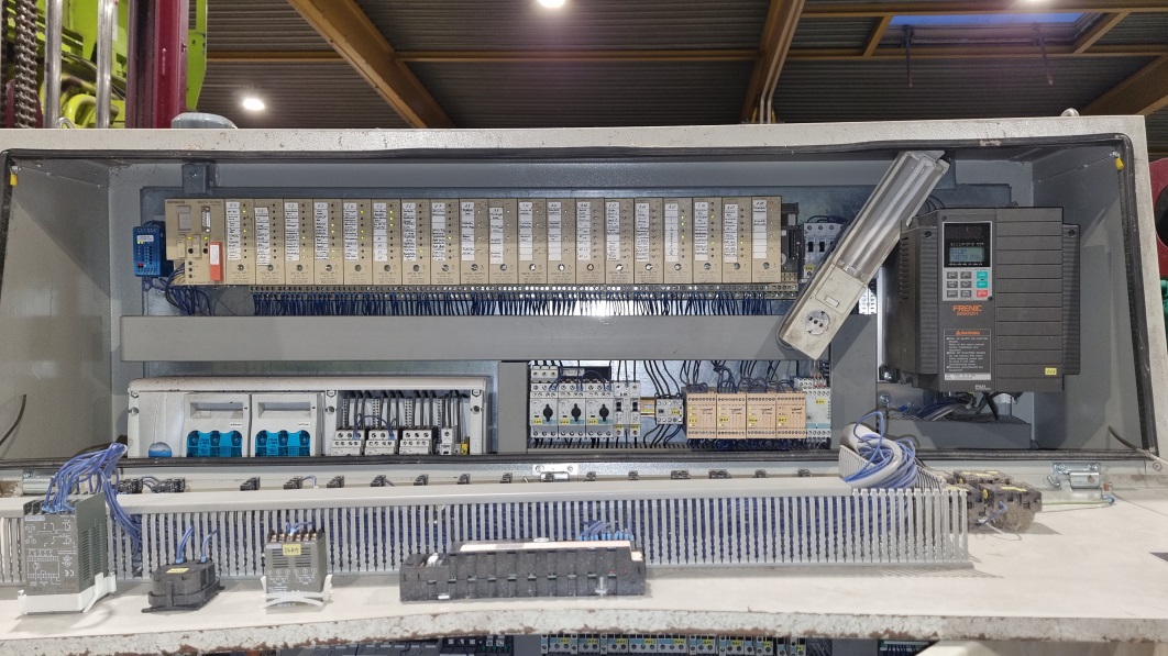 Refurbished Ballenpresse Avermann, Typ AVOS 1410M, Presskraft 70 t