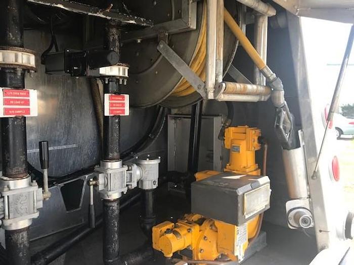 Used 2006 International 4300 Fuel Truck - C83458