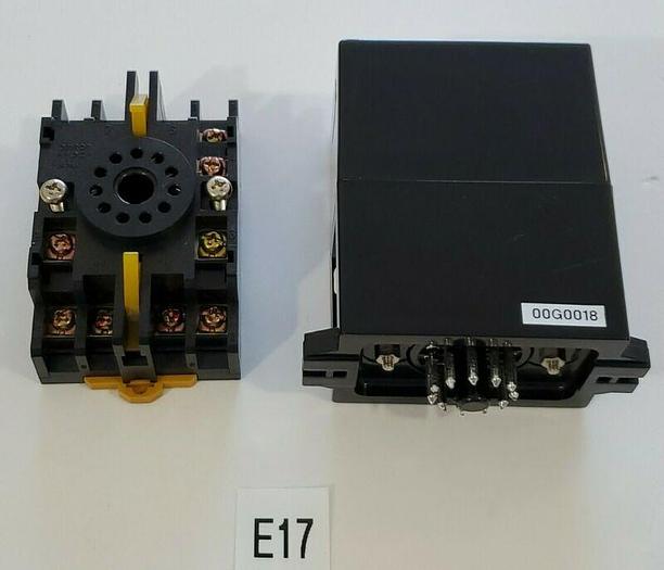 Used *PREOWNED* HITACHI TA8-1 CONTROL RELAY w/ OMRON 11PFA RELAY SOCKET + Warranty!