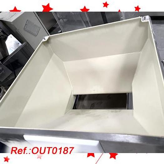 Used ELEVADOR CON VIBRADOR "IMA SWIFTPACK - SWIFTLIFT" CON TOLVA DE CARGA Y RUEDAS PARA CARGA DE PASTILLAS O CÁPSULAS A MÁQUINA DE BLISTER