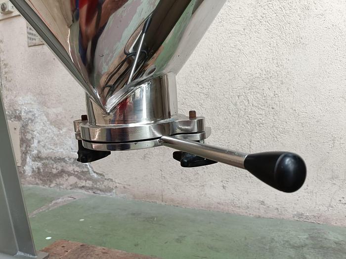 Used MEZCLADOR EN V “P.PRATT” DE ACERO INOXIDABLE 50 LITROS APROX.