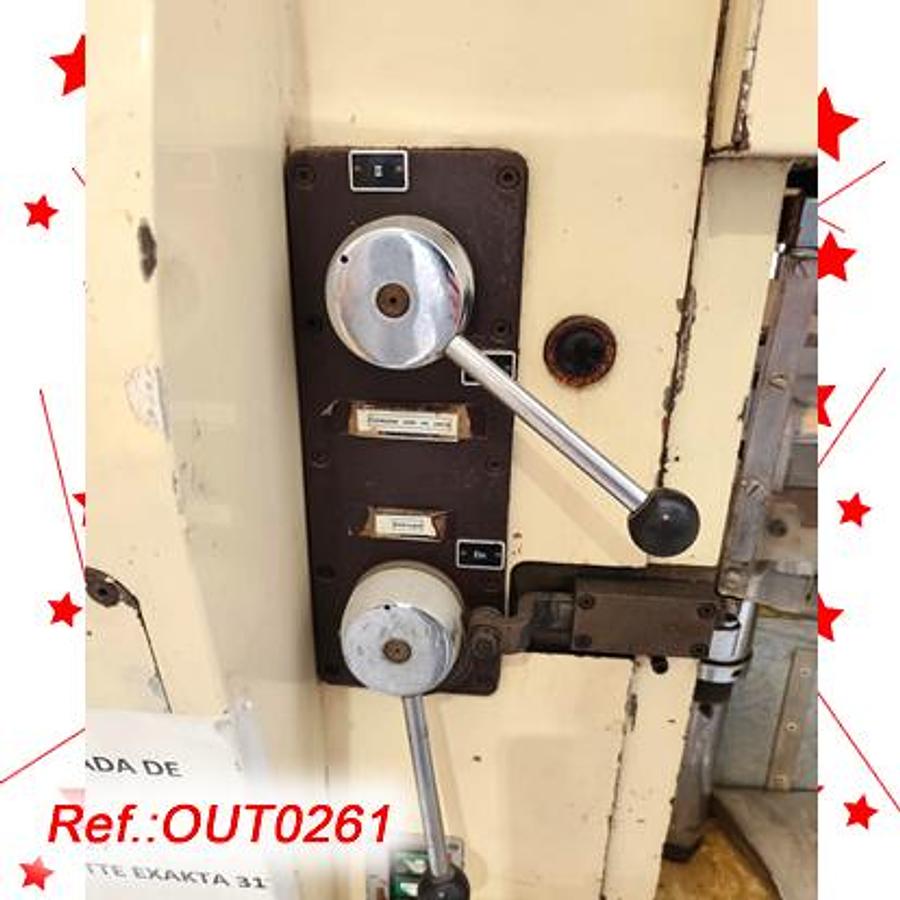 Used MÁQUINA DE COMPRIMIR VERTICAL “FETTE” MODELO “EXACTA-31” CON UNA MATRICERÍA SEGÚN EXISTENCIAS