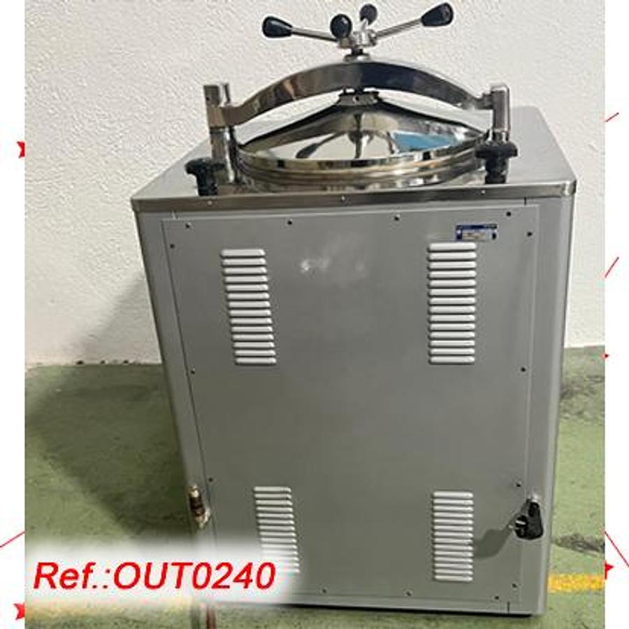 Used AUTOCLAVE DE INMERSIÓN "ROYPA" MODELO "STERICLAV-75" DE 75 LITROS APROX.