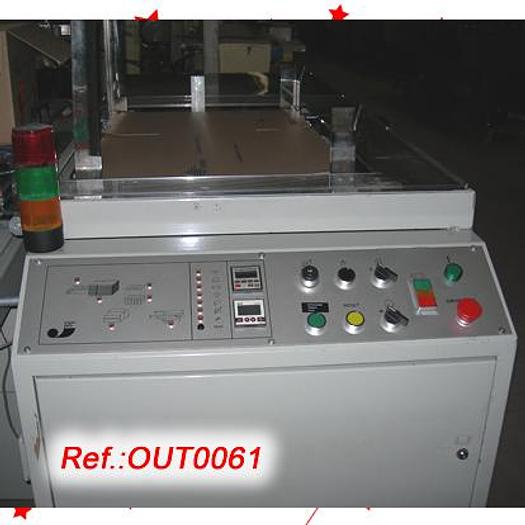 Usat ENCAIXADORA “INMAK-POCKET-3” O “PRB-BSP” AMB TANCAMENT DE CAIXES MITJANÇANT CINTA ADHESIVA