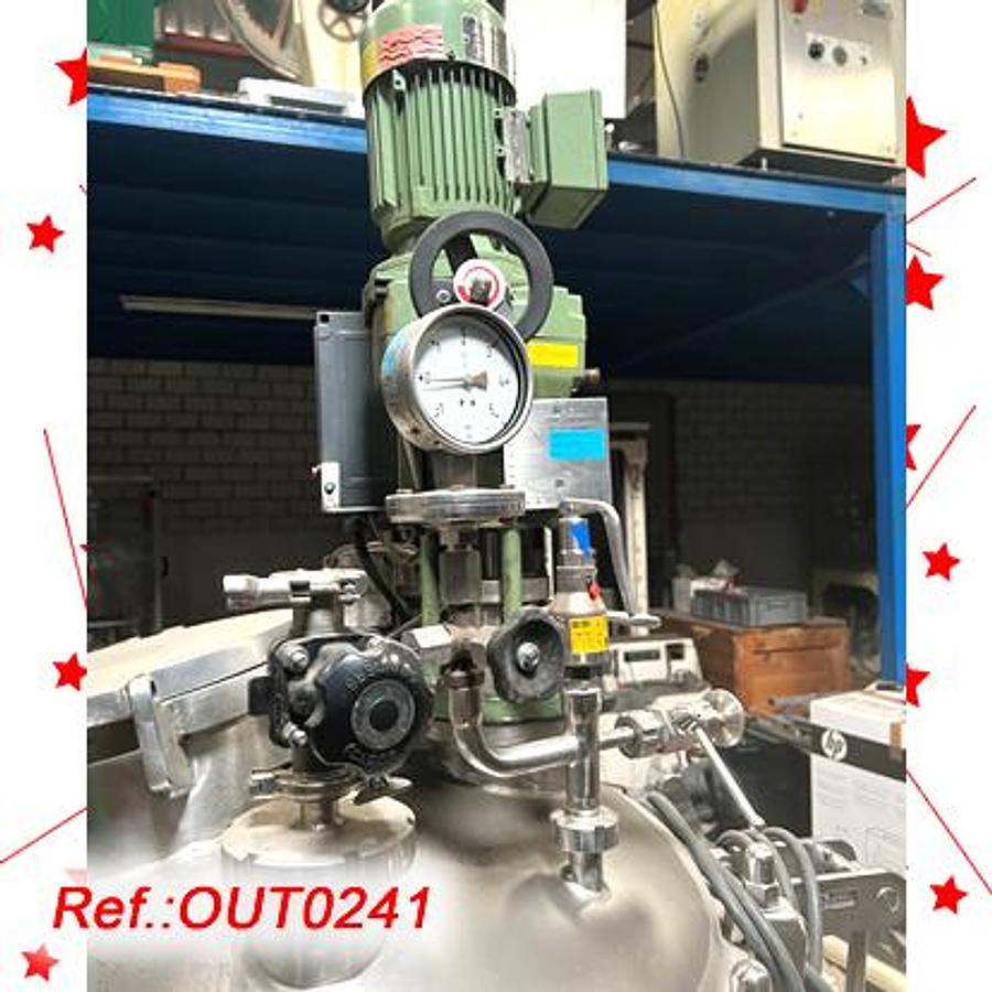 Used REACTOR DE ACERO INOXIDABLE “DIESSEL KESSEL BS” DE 393 LITROS APROX. CON AGITADOR