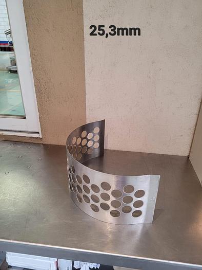 Used MOLINO “BONALS” MODELO B-160-V DE ACERO INOXIDABLE DE MARTILLOS – CUCHILLAS CON UNA MALLA A ELEGIR SEGÚN EXISTENCIAS