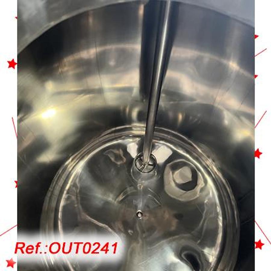 Used REACTOR DE ACERO INOXIDABLE “DIESSEL KESSEL BS” DE 393 LITROS APROX. CON AGITADOR