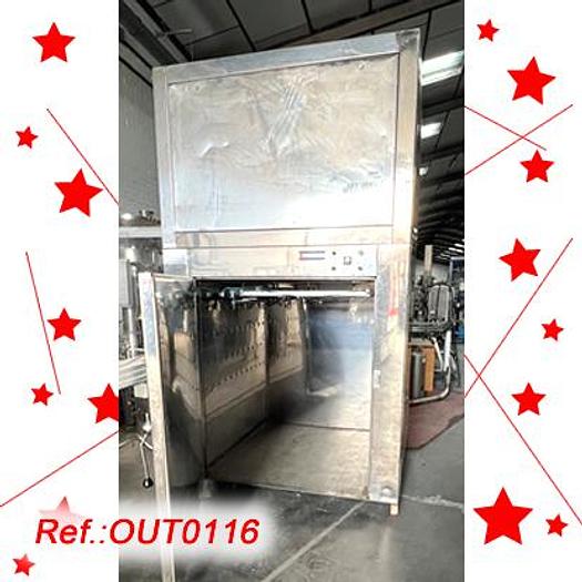 Used "GLATT LABORTECNIC" STAINLESS STEEL CABIN FOR AIR CLEANING OF PALLETS