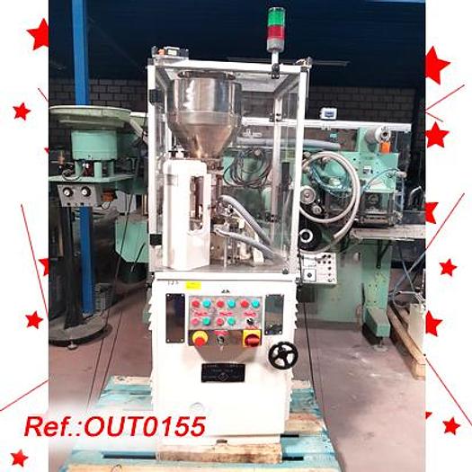 Usat MÀQUINA OMPLIDORA – TANCADORA DE CÀPSULES DE GELATINA DURA EN AUTOMÀTIC “IMA - ZANASI” MODEL LZ-64