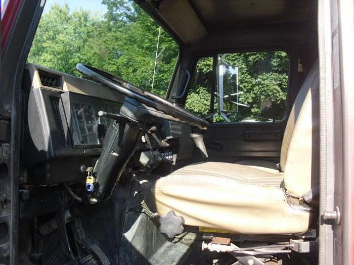 Used 1995 International 4700 Truck & 1,000 Gallon Water Tank