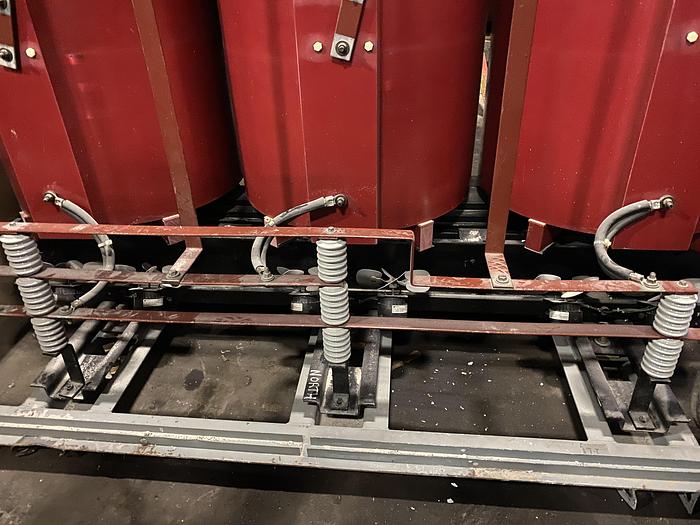 Used CUTLER HAMMER 3000 / 4500 KVA DRY TYPE TRANSFORMER W/ BREAKERS AND SWITCH