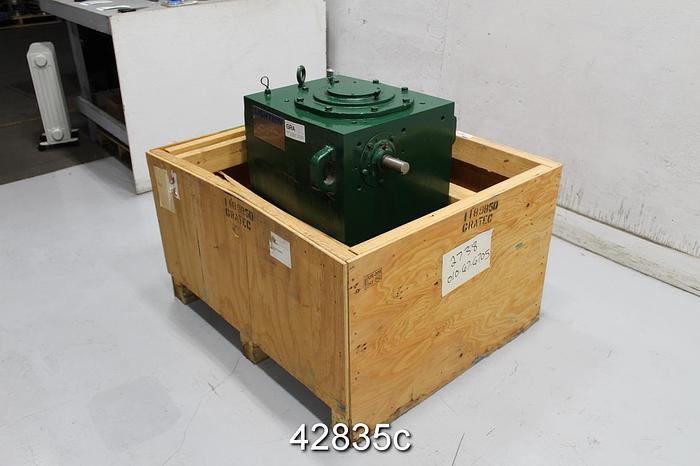 Unused Lightnin 740S0 Top Mount Agitator Gear Drive #42835