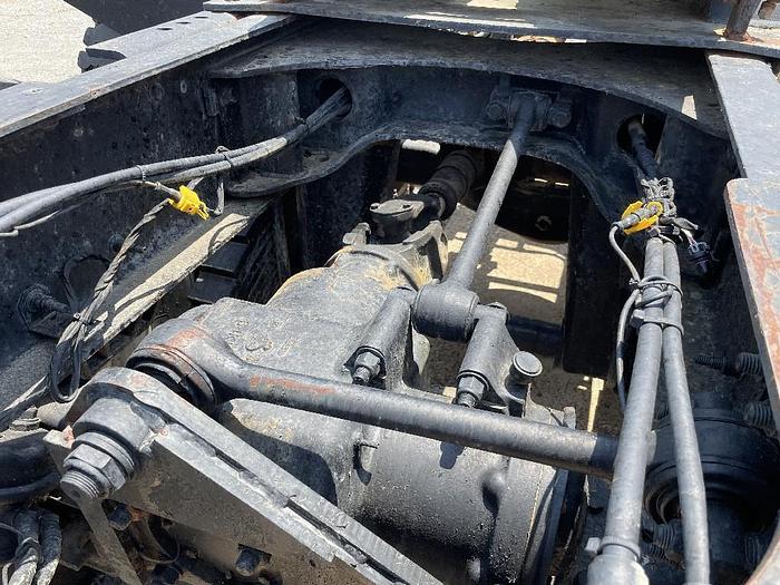 Used 2013 Mack Trucks, Incorporated CHU613