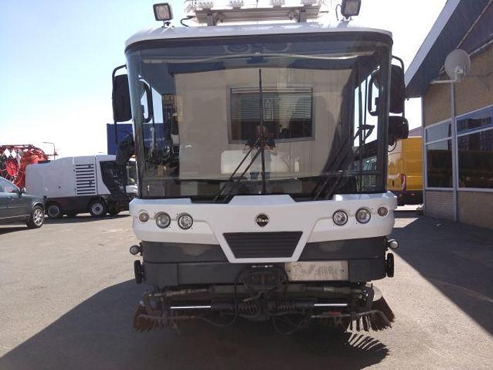 Gebruikt 2009 RAVO 530 STH