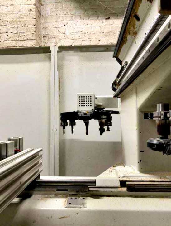 Used SCM tech z2 - CNC Machining center - 2010