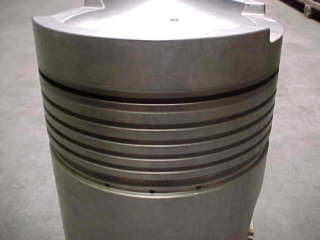 Used PISTONS MAN G6V30/45MA – G8V30/45MA