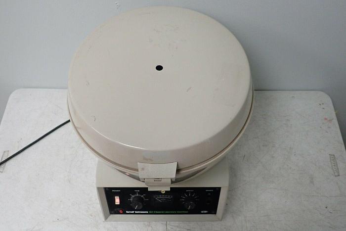 Used Dupont Sorvall Type GLC-4 General Laboratory Centrifuge with Rotor & 4 Baskets