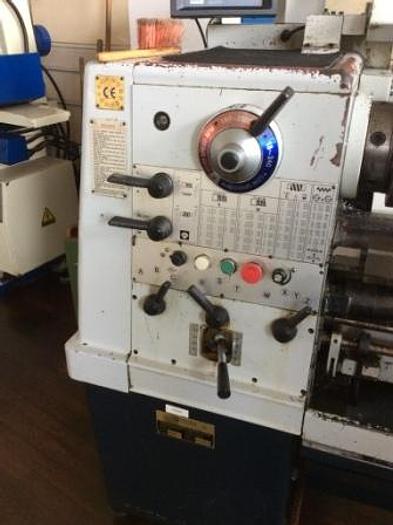 Used Microcut CR-1550VS x 1000 Centre Lathe