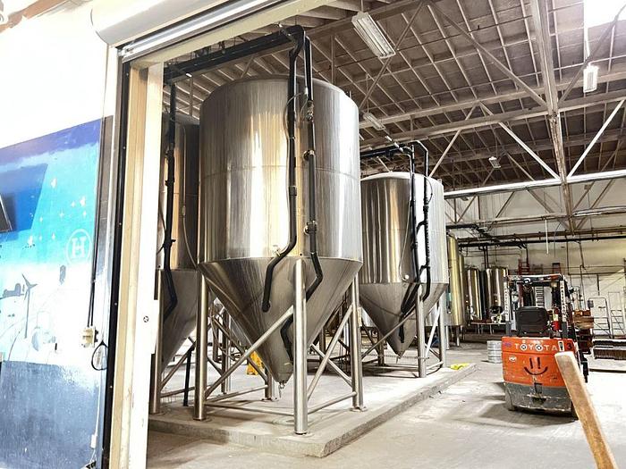 Used Tank, 3,100 Gallon, S/st, Jkt, 100 BBL Fermenting Tank, JVNW #C744694