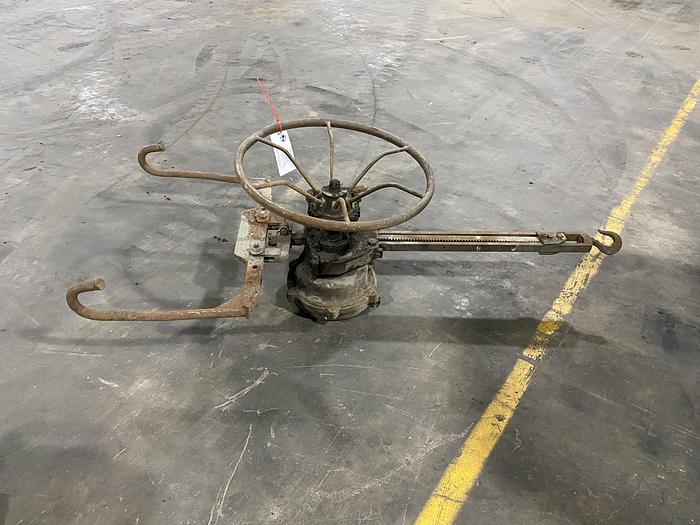 Used MODERN POURING DEVICE