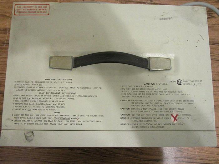 Used KARL STORZ 483-C TWING LIGHT SOURCE