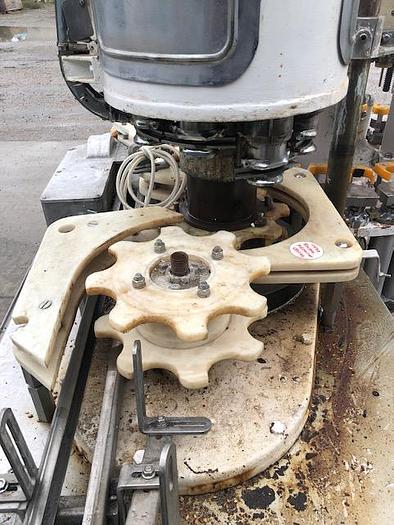 Used Meyer 24/8 Bottle Filler/Crowner