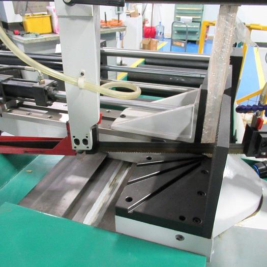 Used 2015 Magnum BSM 1813A BandSaw