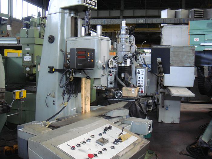 Discrete Tracciatrice PERRIN AV 4A