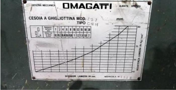 D'occasion CESOIA IDRAULICA OMAG GATTI2050X7 207CHN