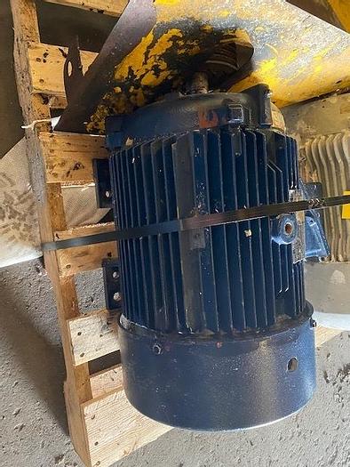 Used GL&V M-18 HORIZONTAL PRESSURE SCREEN S/S  20HP